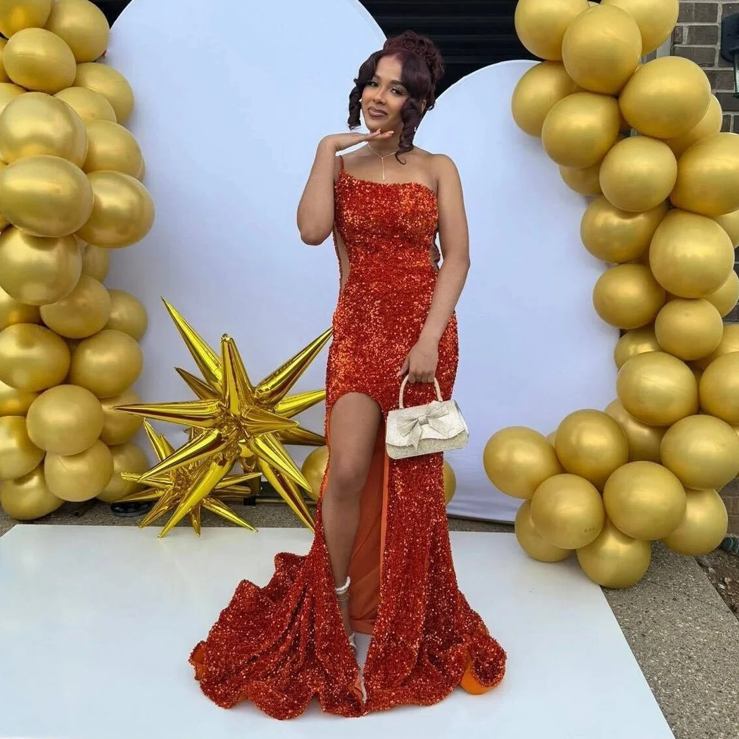 

Radia May Customized Red Long Mermaid Prom Dresses Sexy Sequined High Split Formal Party Gowns BP017