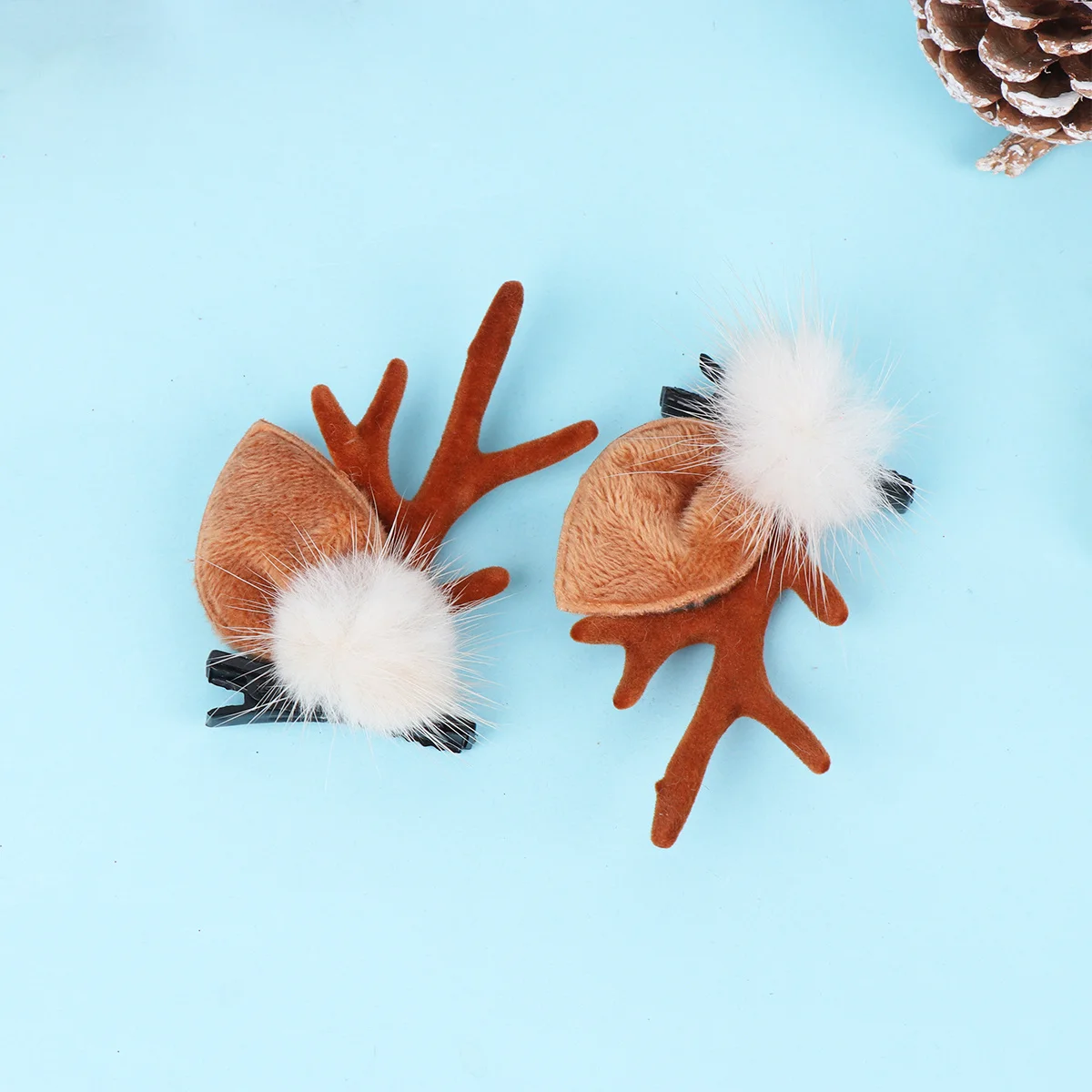 

2Pcs Christmas Hair Clips Red White Antler Theme Hairpins Holiday Party Barrettes for Women Festive Hair Decoration