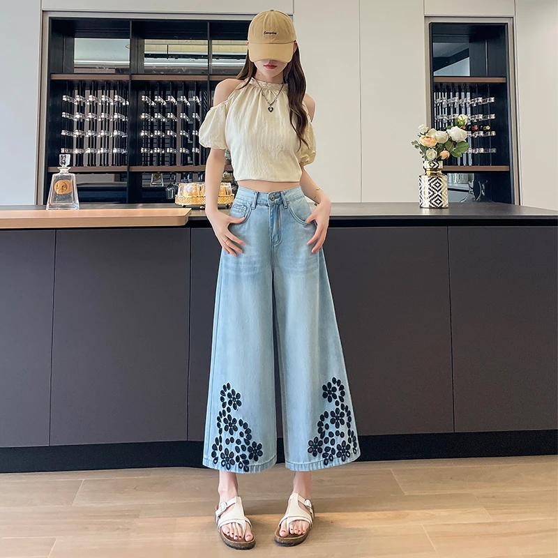 

Light blue nine-point wide-leg jeans for women's summer thin 2025 new embroidered hollow flower small straight pants