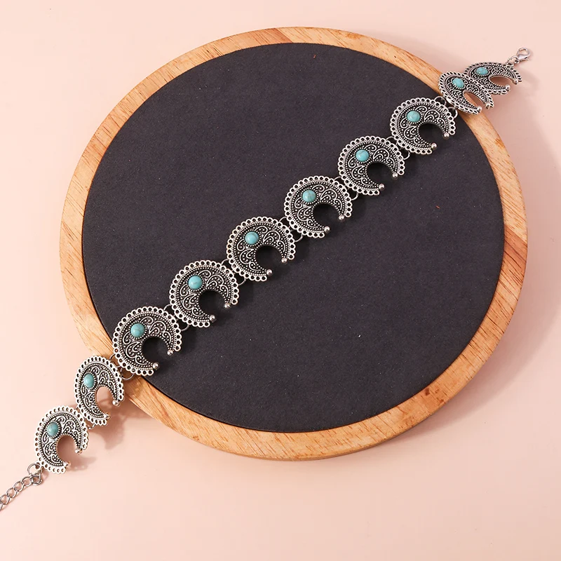 Ethnic Antique Silver Color Moon Choker Necklaces for Women Boho Turquoise Necklace Girls Party Jewelry Gifts