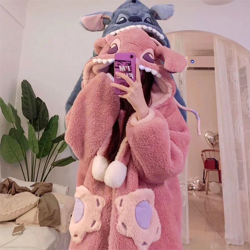 MINISO Disney Stitch Children Hooded Robe Kawaii Angel Kids Shower Robe Cartoon Winter Fashion Sleepwear Cute Warm Homewear