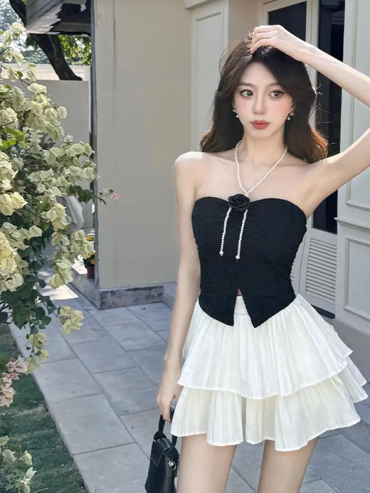 

Летние женские черно-белые кружевные топы без рукавов с открытыми плечами и открытой спиной, плиссированная короткая юбка с высокой талией, шикарный комплект из двух предметов