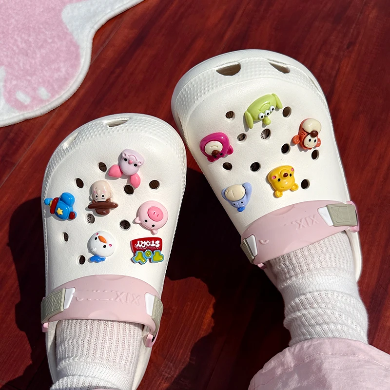 11PCS/set Cartoon Tory Story Hole Shoe Charms Decoration Shoe Buckle Buzz Woody Winnie the Pooh DIY Shoes Flower Accessories image 3