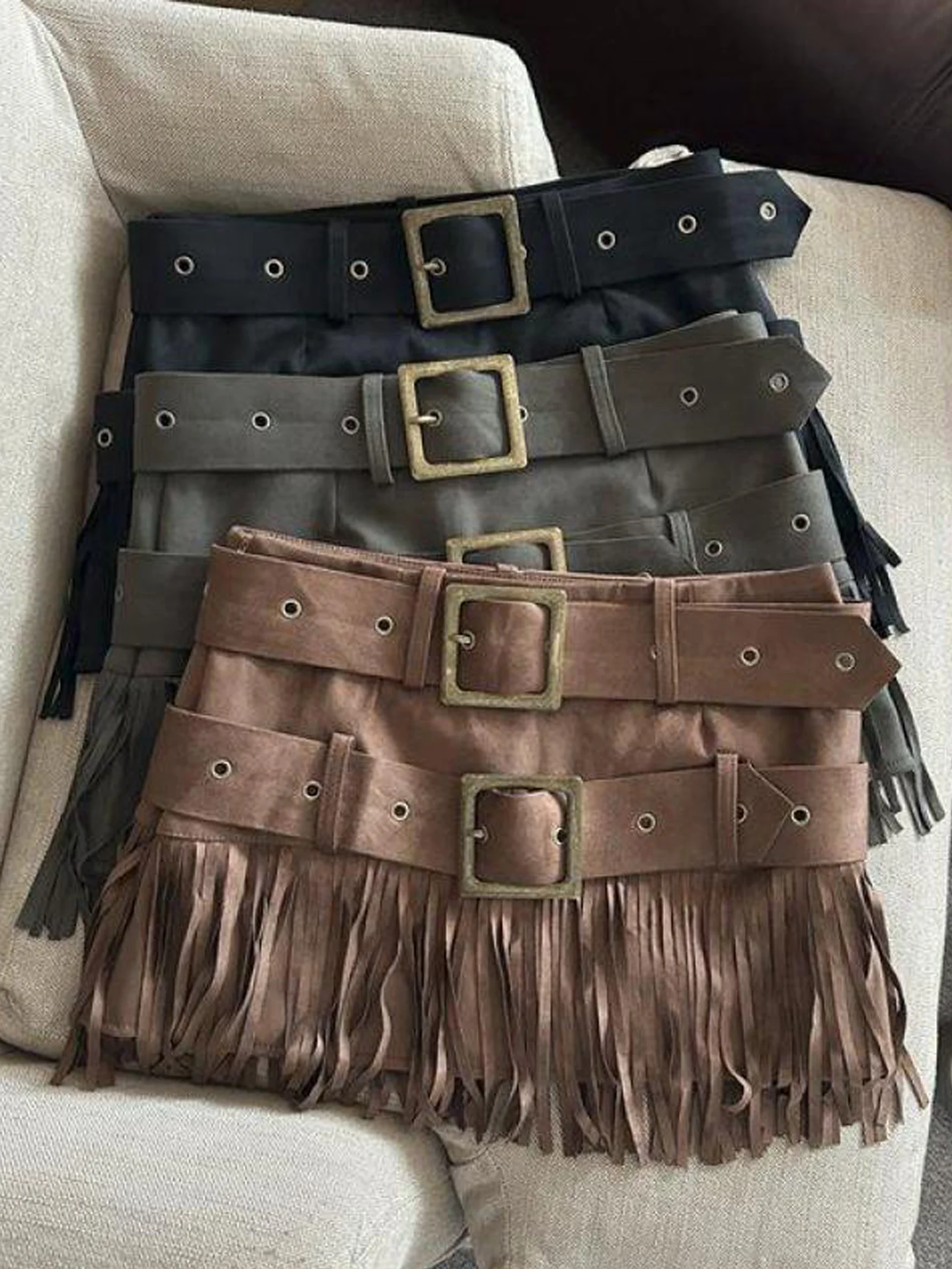 

Весна 2026: Американская замшевая юбка с эффектом потертости, женская, с двойным поясом, бахромой, в уличном стиле, облегающая, стандартный крой