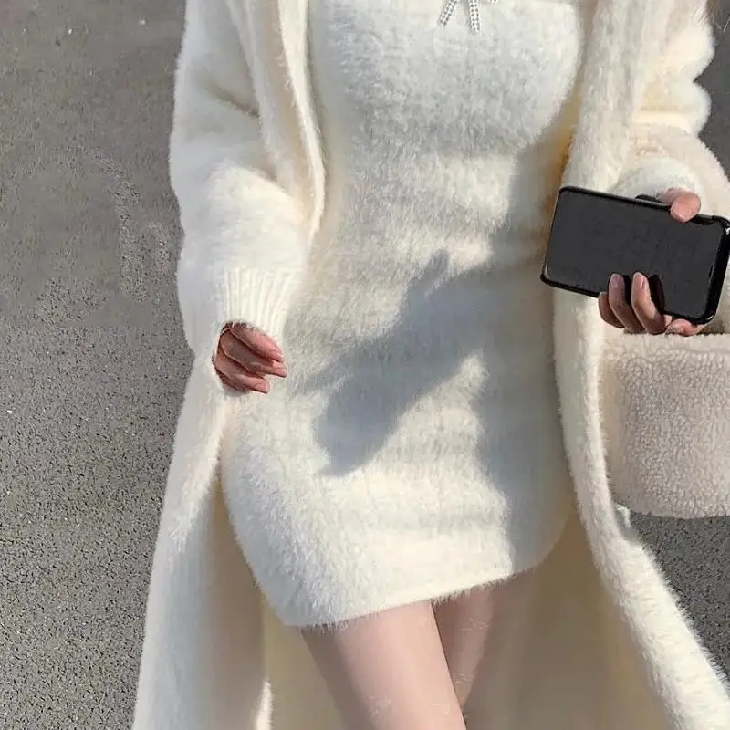 

Sweet Sweater Two-piece Dress Women's New Winter Plush Strapless dresses Cashmere Cardigan Coat Fashion Loose Sexy Knit Suit