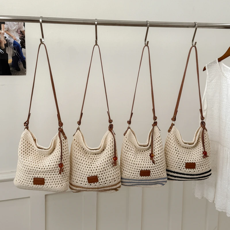 New Woven Handmade Hollow Out Shoulder Tote Bags Leather Trim Lightweight Shoulder Bags Summer Beach Vacation Handbag for Women