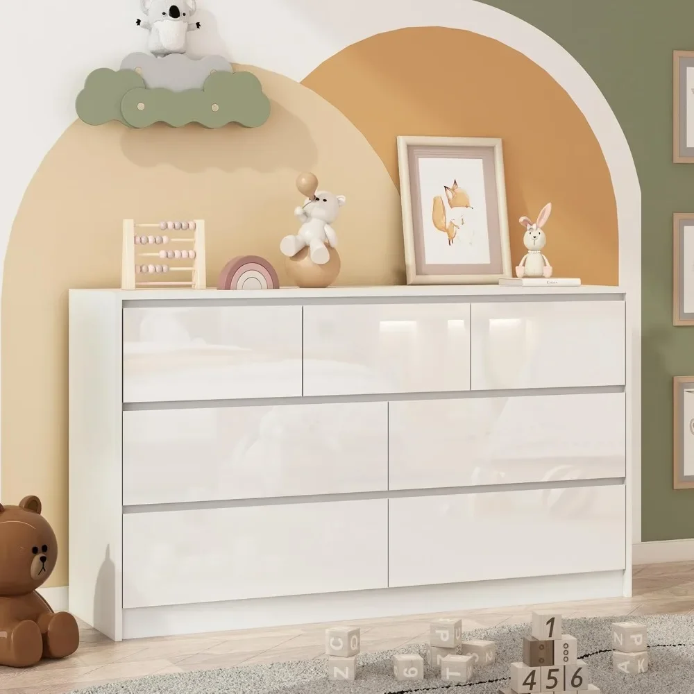 Dresser for Bedroom,  with 7 Drawers, Modern Large Wood Chest of Drawer Handle Free, Dresser for Kids Bedroom