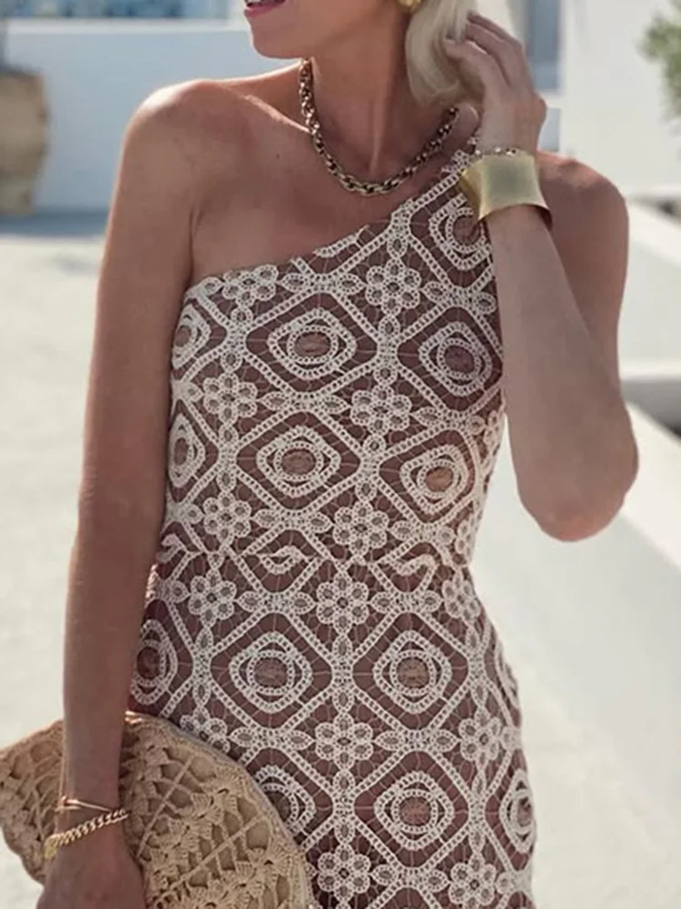 Abito lungo da donna alla moda senza schienale Abito lungo sexy con scollo a barchetta in pizzo scollato Abito aderente estivo senza maniche trasparente Abito da sera sottile