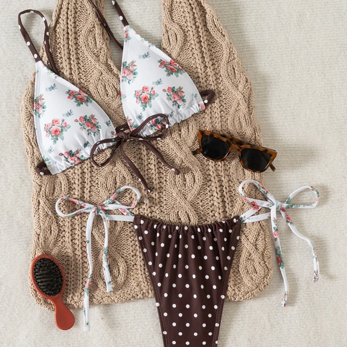 Сексуальное бикини с разрезом на шее и цветочным принтом в горошек, новинка 2023 года