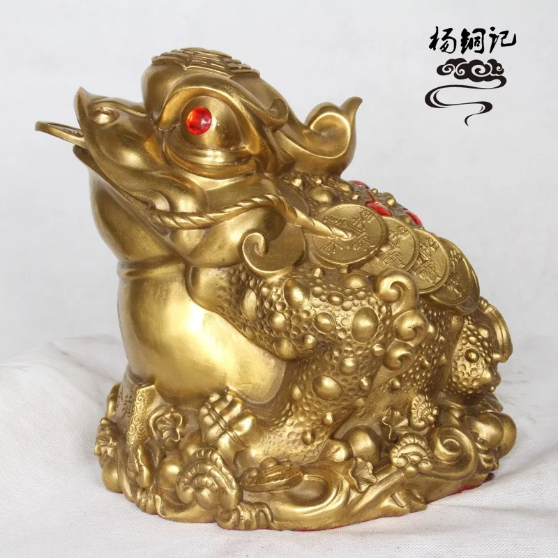 Factory wholesale of and figurines, including large-sized gold toad copper ornaments