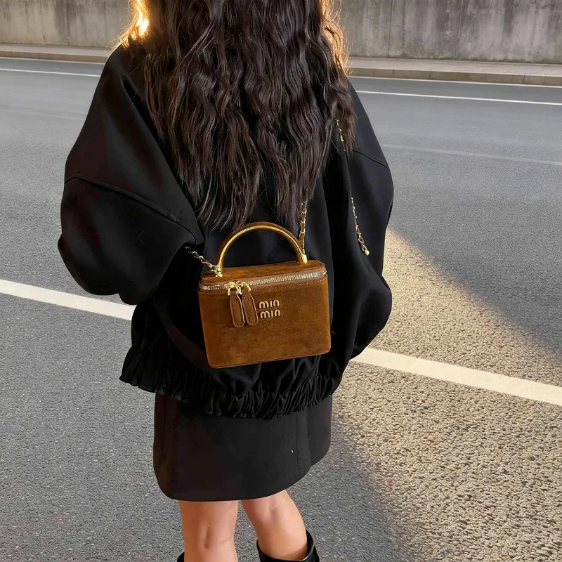 Fashionable Luxury Clutch Bag Designer Paris Style With Letter Logo Vintage For Women And Solid Color