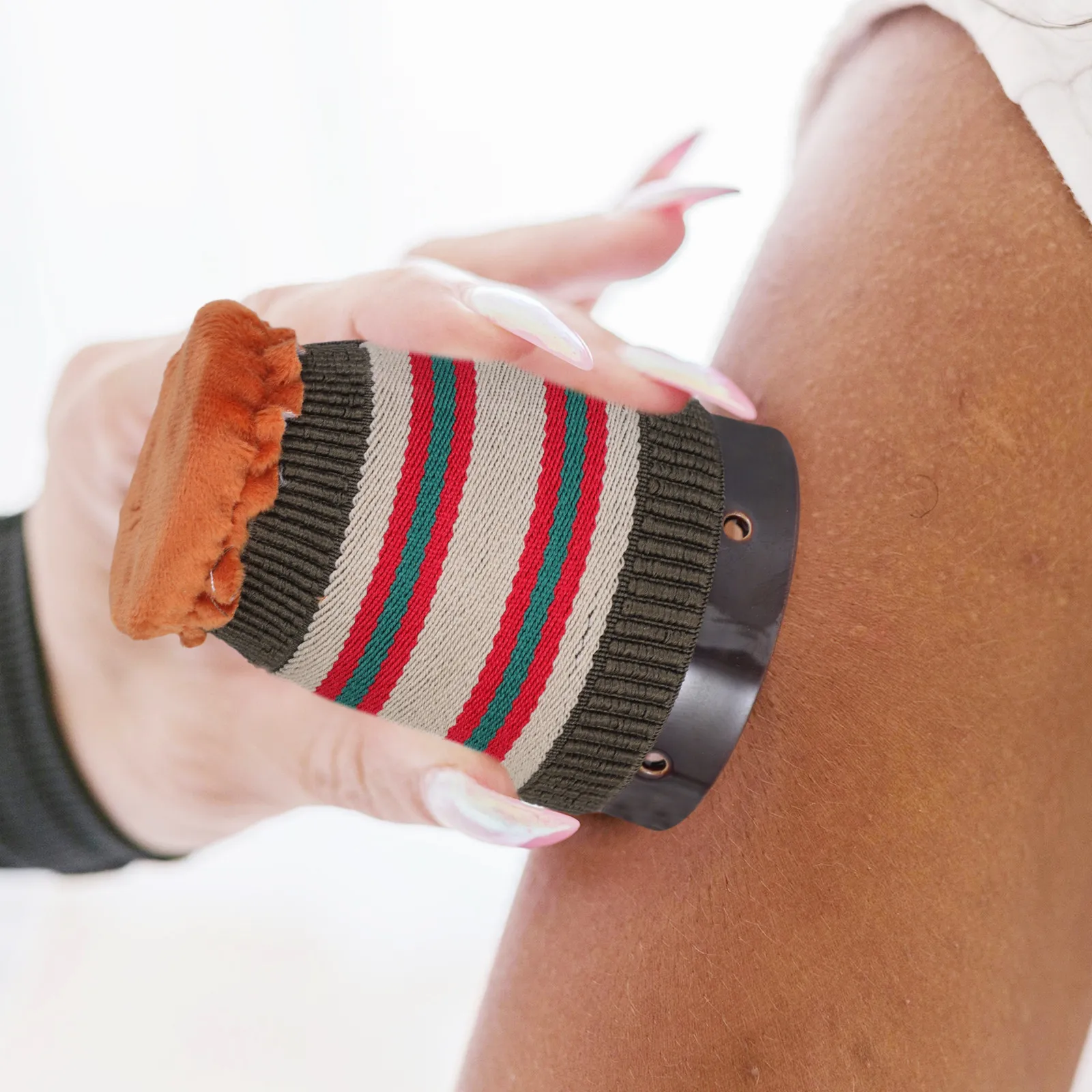 

1Set Double Layer Ceramic Moxibustion Cup Moxibustion Massage Tool Moxa Supply for Fatigue Relief Blood Circulation Enhancement