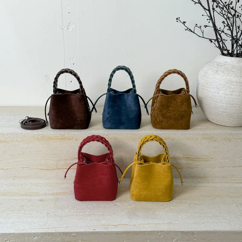 

Solid Color Frosted Handmade Woven Handbags Autumn New Luxury Design Bucket Bag For Women Korean Fashion Texture Crossbody Bags