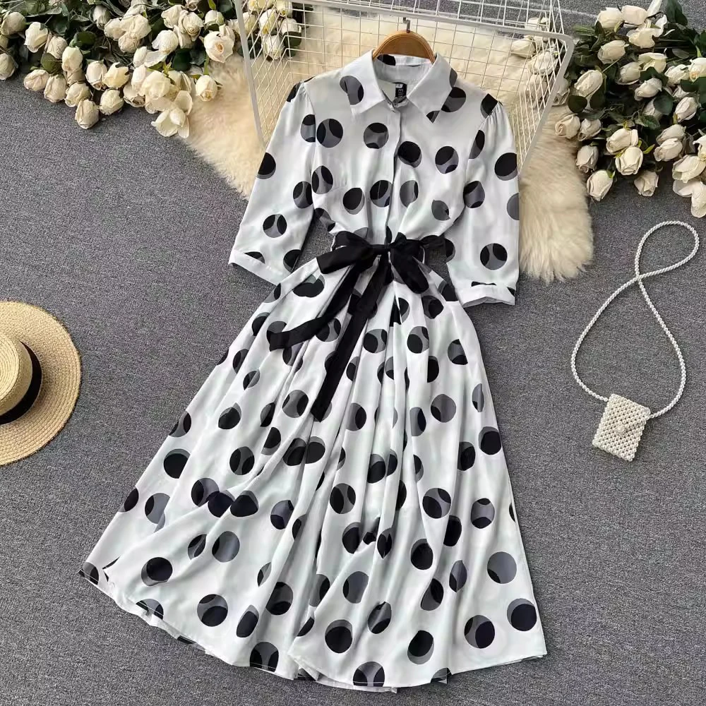 Alla moda nuovo francese dolce chiffon a pois stampato abito abbigliamento da donna allacciare la vita camicia a maniche lunghe gonna a trapezio da donna