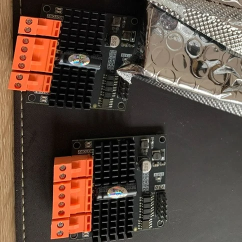 

Модуль управления двумя двигателями постоянного тока 12В/24В 12А, плата H-бридж, аналог L298N BTS7960 10А