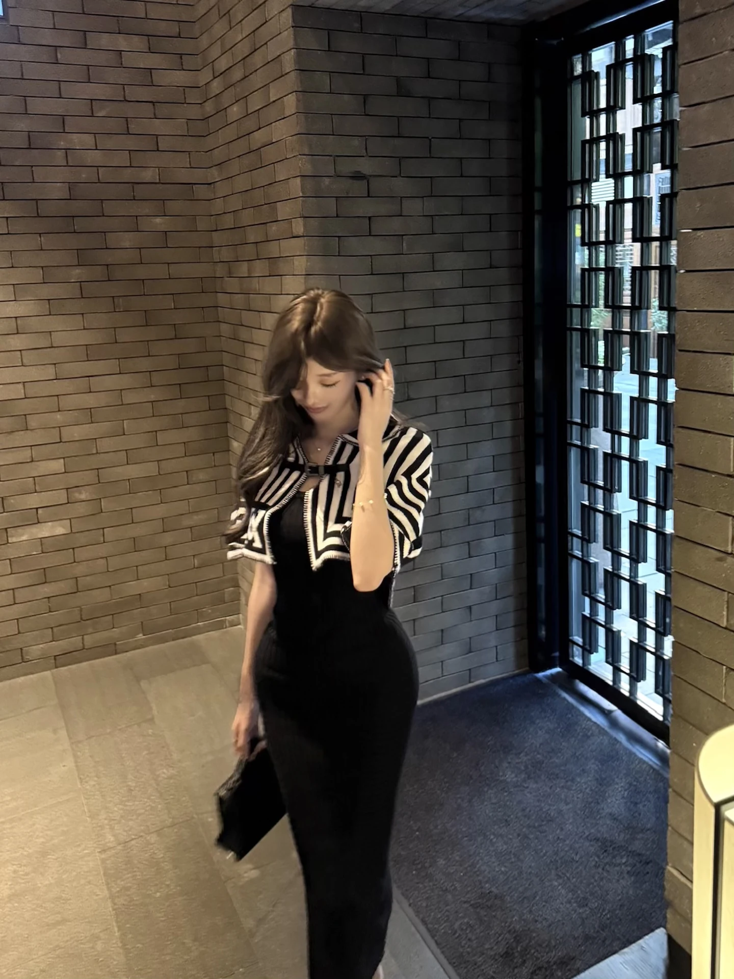 

Вязаный кардиган Ele ort для женщин, верхняя одежда, полосатый дизайн, осень 2025, новинка, повседневный, удобный, модный