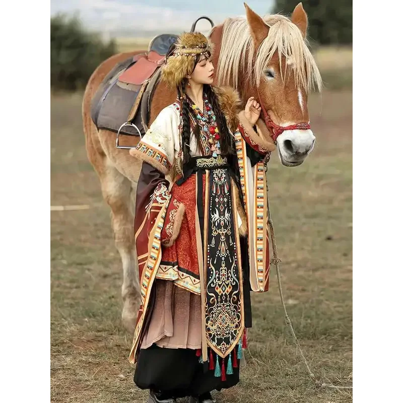 

Tibetan Style Exotic Ethnic Style Hanfu Suit Autumn And Winter Black Red Collar Cos Cosplay