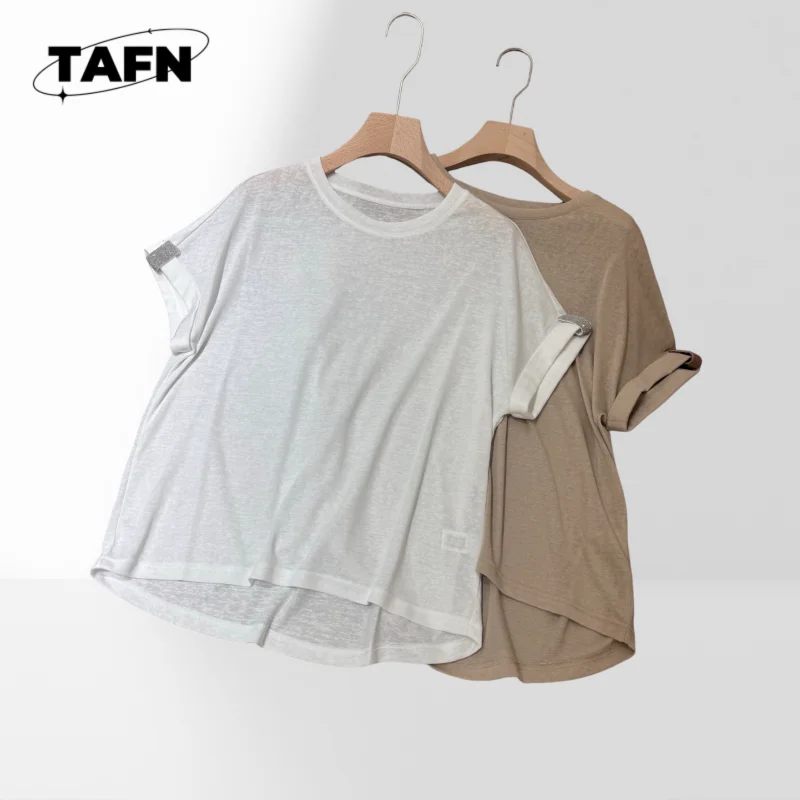 

T-Shirt | Bold and Edgy Design | Perfect for Rock & Punk Style Vintage Music T-Shirt for Concerts Comfortable Fashionable AG3148