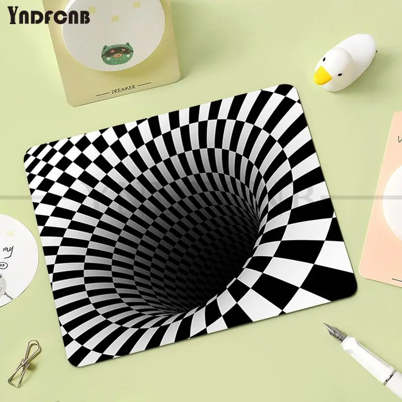 Illusion Backgrounds 25x29cm Small Table Mat Student Mousepad Computer Keyboard Pad Games Pad Desk Mat For PC Mouse Carpet