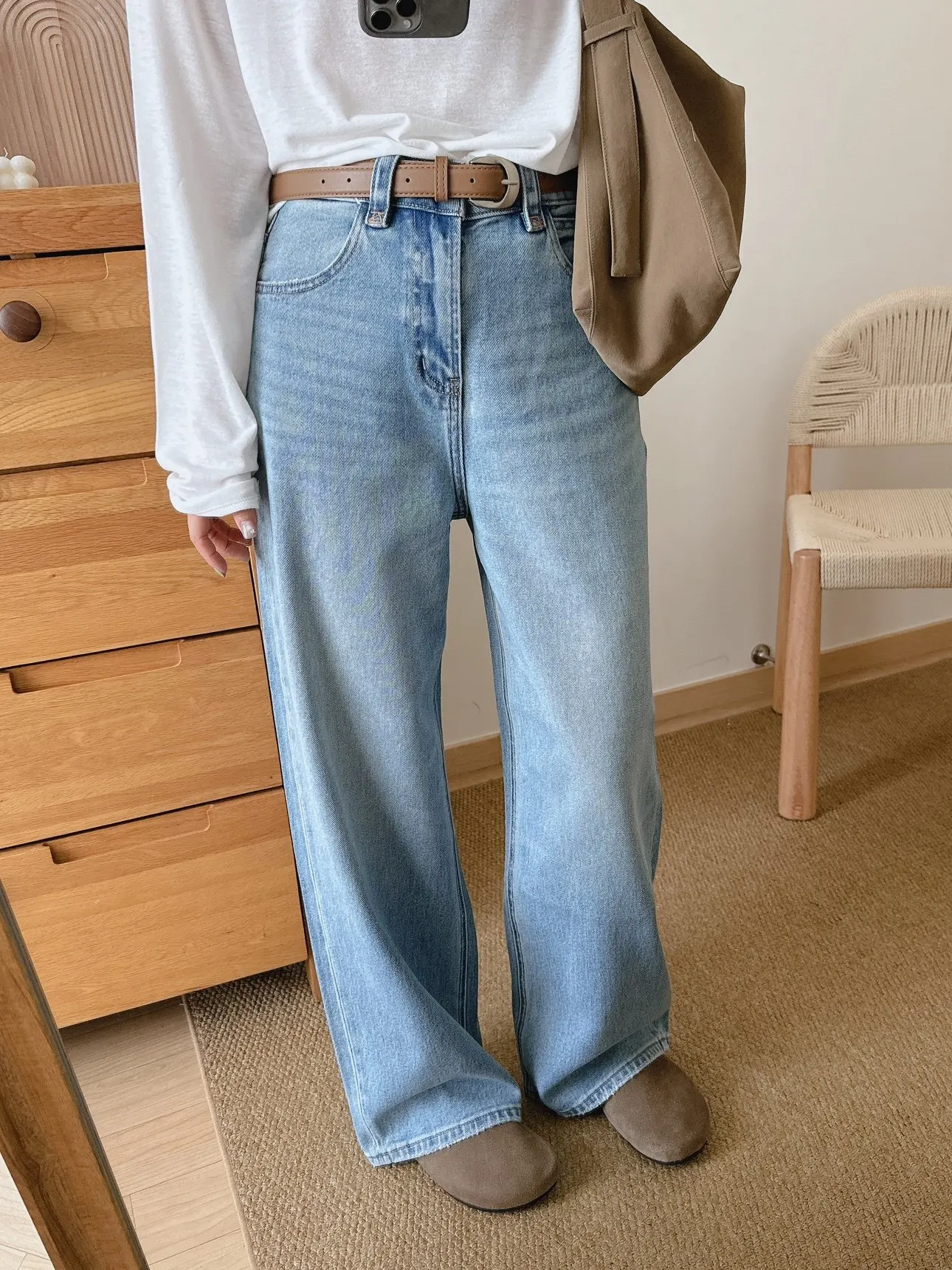 

Spring Women's Wide Leg Jeans Loose Fit Waed out Blue Denim Pants Craed Design Casual Straight Leg Trousers