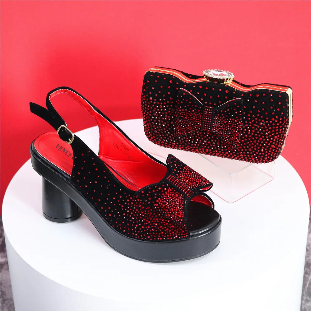 Elegante Schwarze Damen-Sandalen mit Blockabsatz, Plateau, Peeptoe und Strass-Verzierung & Clutch-Tasche Set für Hochzeit, Party und Abendveranstaltungen – Detail 40