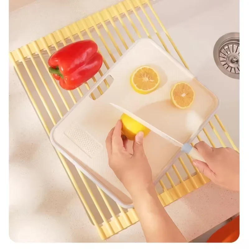 

1pcs Silicone Drain Basket Kitchen Foldable Bowl Dish Storage Rack Filter Rack Roller Shutter Bowl Chopstick Rack Kitchen Tool