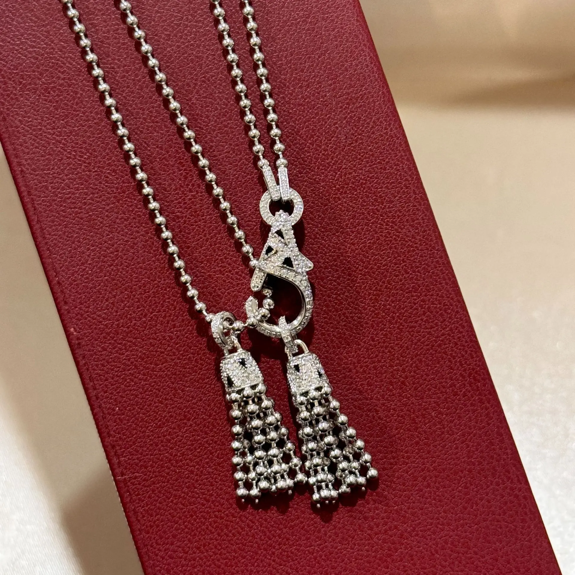 

Europe America Top Quality 925 Silver Full Diamond Necklace Women Glamorous Fine Jewelry Trend