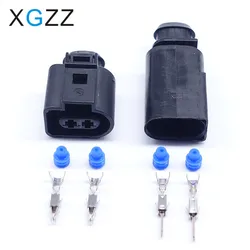 XG7025A-3.5-11/21 1J0973722 1717692-1 8D0973822 3.5mm Female Male Auto Temp Sensor Plug Electric Horn Socket Connector For  Audi