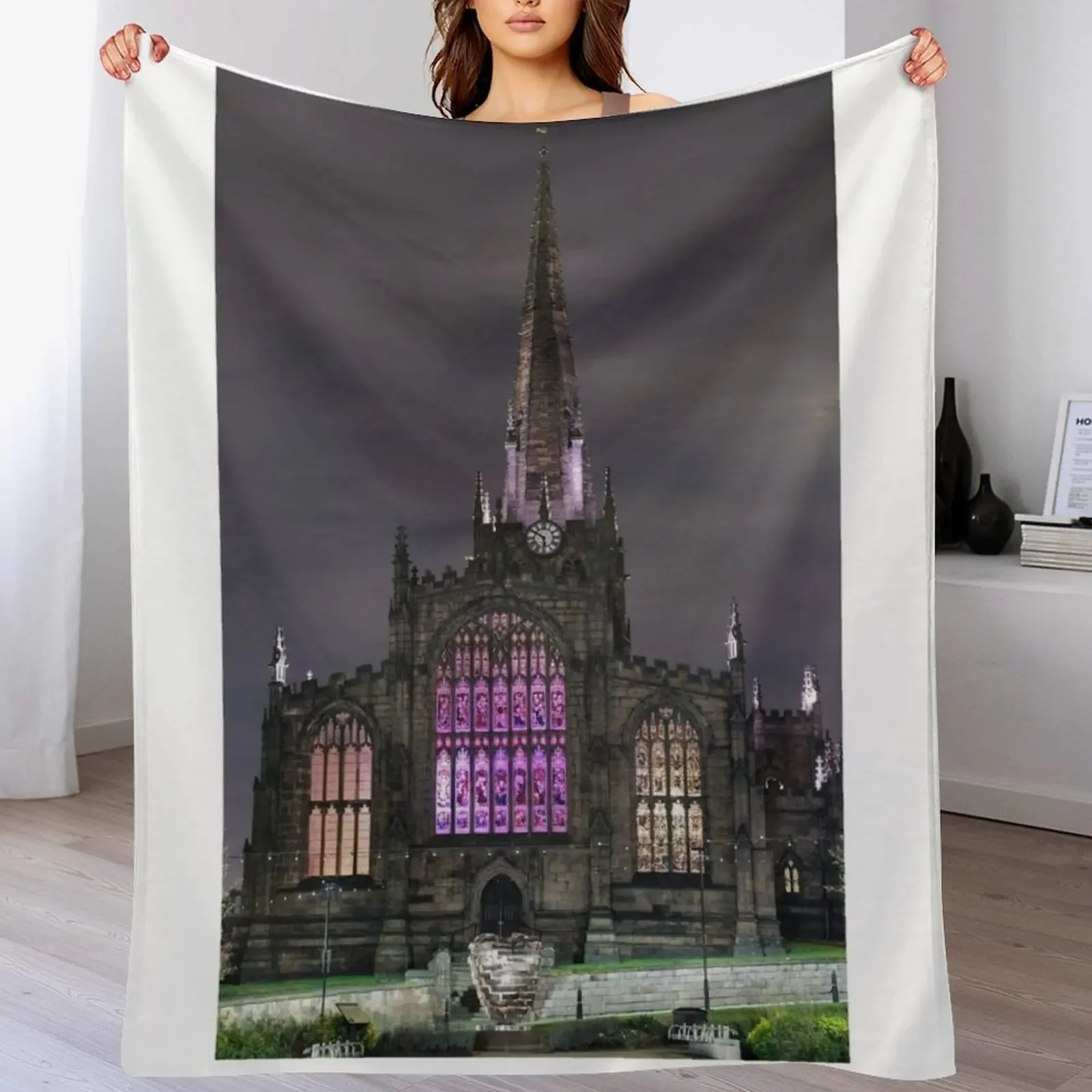 

Rotherham Minster at night Throw Blanket Sofa Throw christmas gifts Comforter Decorative Beds Blankets