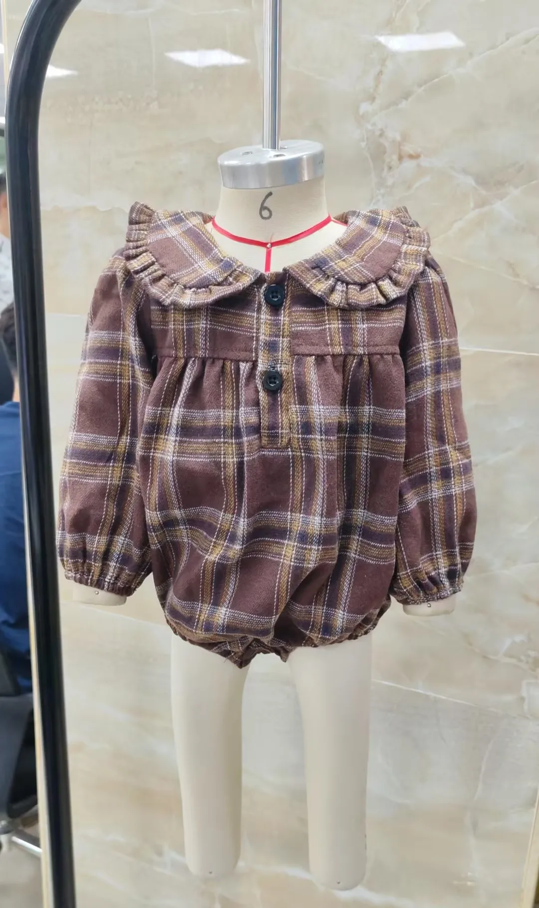 2026 Toddler Baby Girls' Long-Sleeve Plaid Romper with Peter Pan Collar Romper Autumn Button Front Doll Collar Sweet Jumpsuit