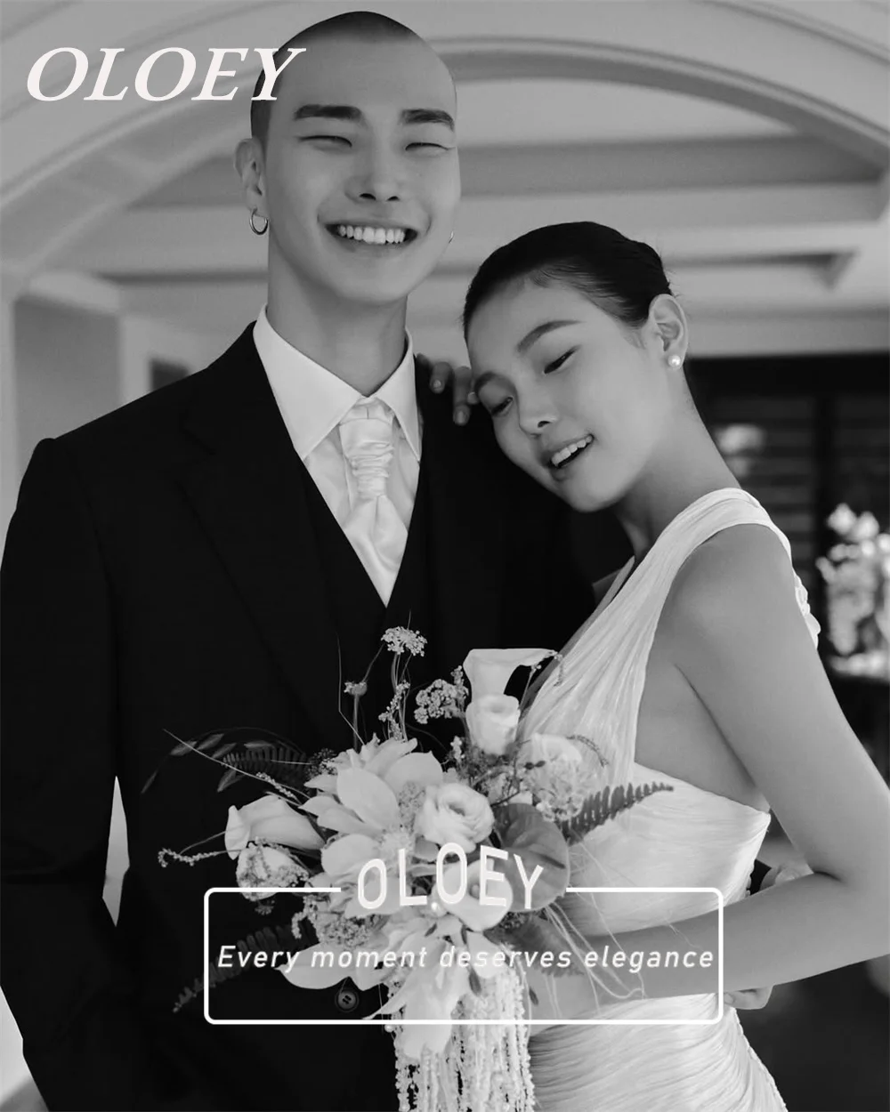 OLOEY Unique Mermaid Wedding Dresses Pleated Chiffon Off the Shoulder Halter Bridal Gown Customized Korea Photoshoot