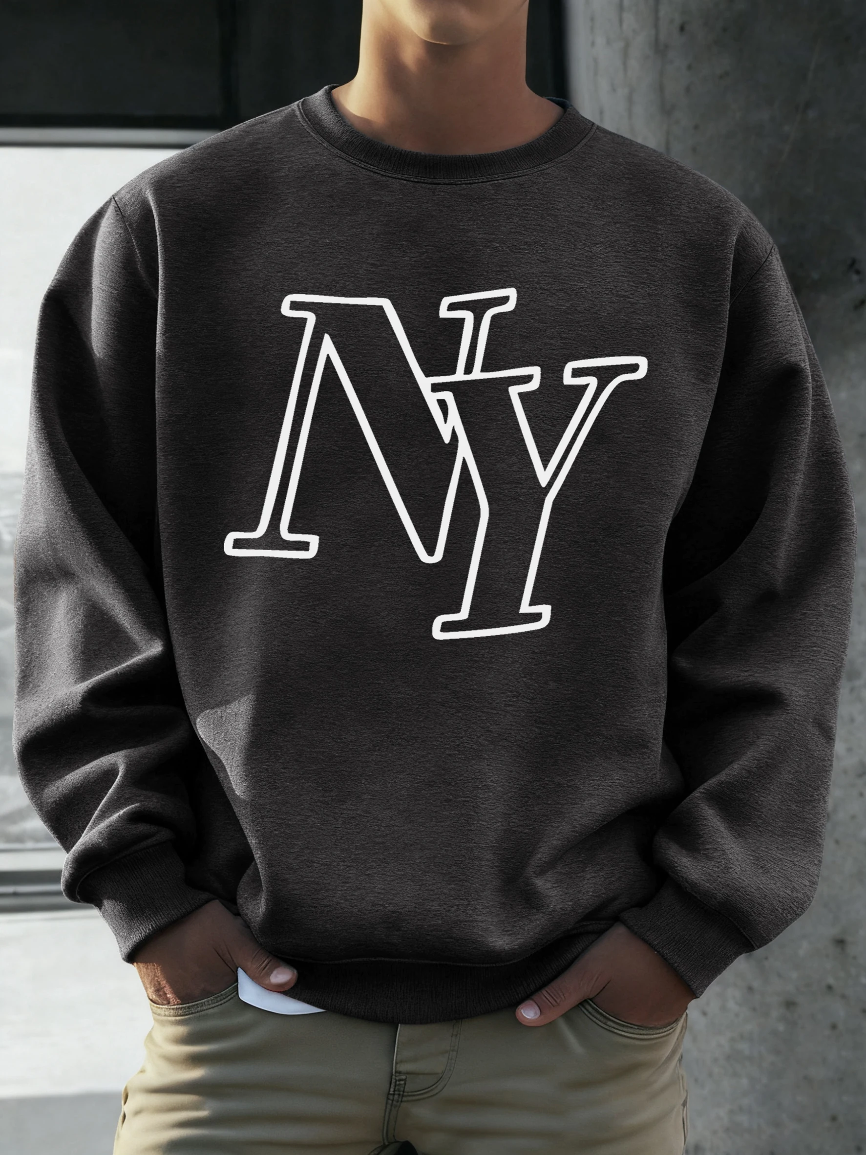 Ny Künstlerischer Buchstaben-Print Herren All-Match Sweatshirt Lässiges O-Neck-Oberteil Modisches Retro Langarm Fleece Unisex Weiche Lockere Kleidung