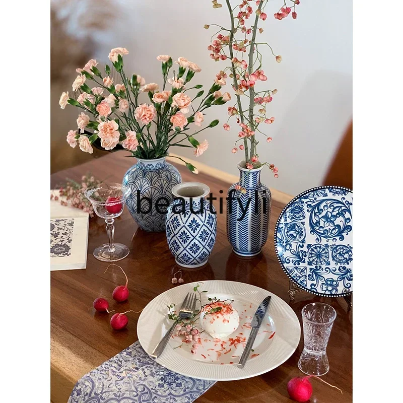 

Spring, summer and autumn blue and white porcelain new Chinese ceramic vase living room ornament housewarming gift
