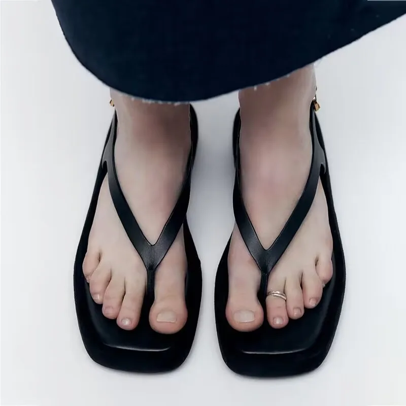 Summer Pinch Slippers Sandals Women Shoes Fashion Open Toe Buckle Strap Soft Leather Flip-flops Women Wedge Shoes Beach Sandals