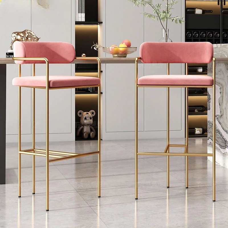 Sedie da bar in metallo nordico Bracciolo moderno e minimalista con schienale Sedie da bar dorate Soggiorno lungo Cadeira Mobili alla moda
