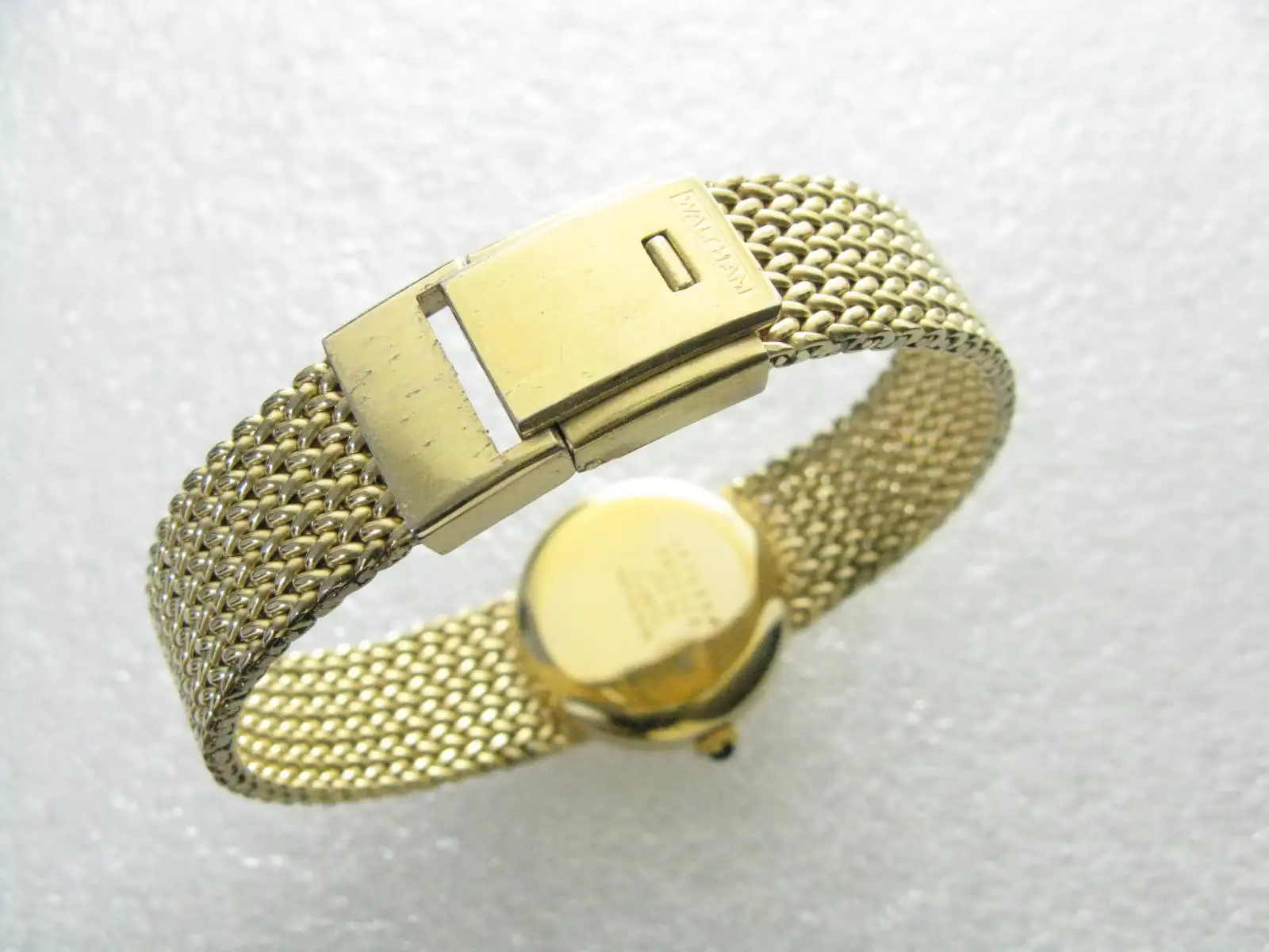 Waltham 18k gold-filed bracelet retro quartz \