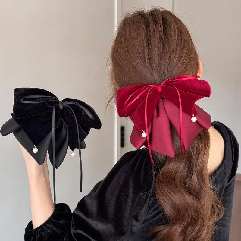 

Korean Black Red Pearl Bow Hair Clips Shark Hair Claw Clip Hairpins Spring Clip Fashion Ponytail Barrettes Hair Accessories