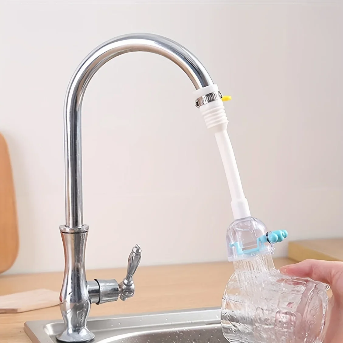 

Universal Kitchen Faucet Diffuser Extenders 360 Degree Rotation Splash-Proof Flexible Faucet Adapter Device Home Accessories