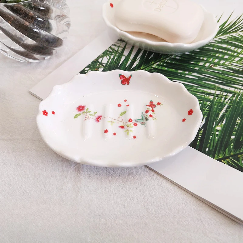

Ceramic Cute Soap Box Light luxury Cartoon butterfly pattern Soap Dish Home Bathroom Kitchen Supplies Bathroom Storage Rack, 1Pc