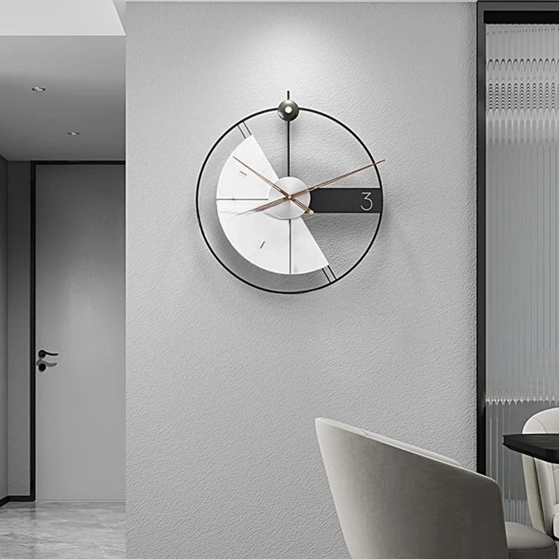 Nordic Metal Wall Clocks Living Room Furniture Decorative Clock Creative Personality Luxury Entrance Silent Wall Clock T