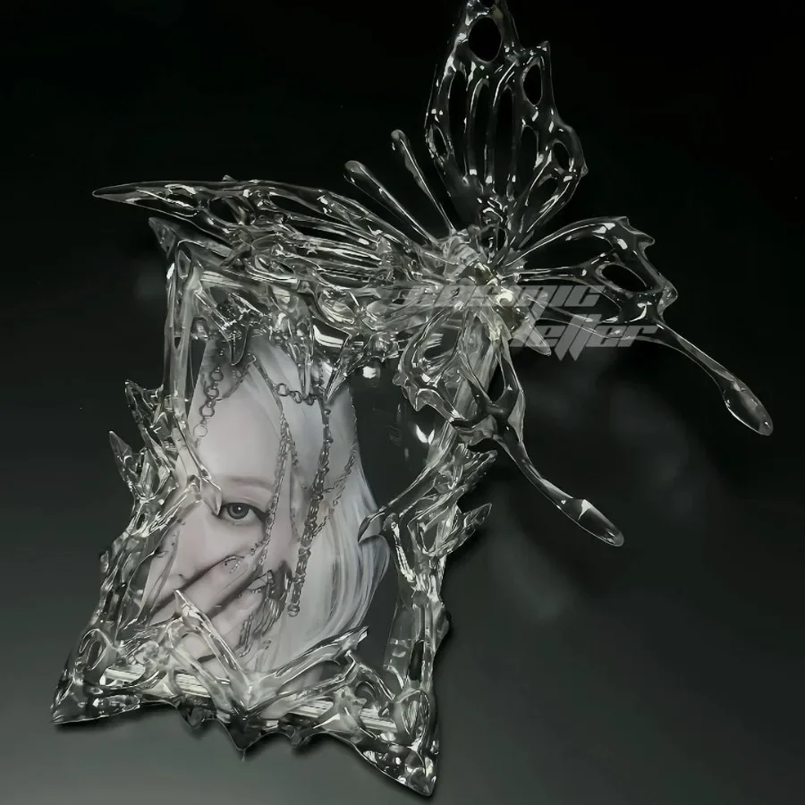 Y2k Aesthetic 3D Transparent Magnetic Butterfly Photocard Holder Kpop 3-inch Small Card Protector Advanced Sense Card Display