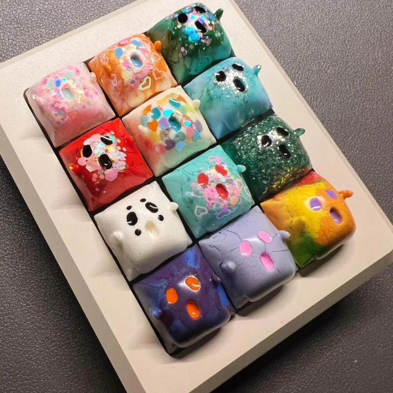 Cute Ghost Keycap Original Cool Cartoon DIY Handmade Artisan Mechanical Keyboard Keycap Personalized Custom 3D Resin Keycap Gift