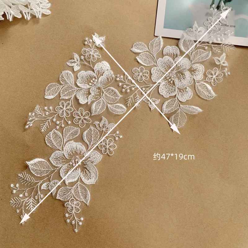 Flower and Leaf Embroidery Lace Mirror, Wedding Veil Applique, 1Pair, 41*19cm, RS4173