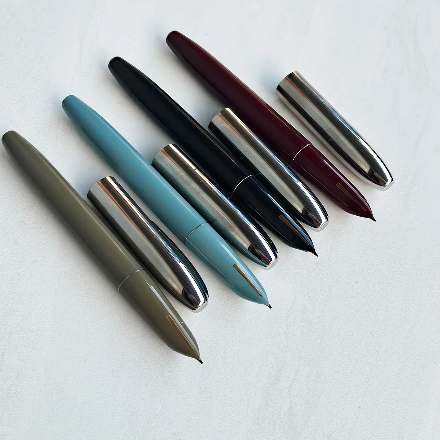 

Высококачественная перьевая ручка Hero 565 для мужчин, с толстым корпусом, с маркировкой в виде стрелы, канцелярские товары для офиса и школы, чернильные ручки 0,6 мм