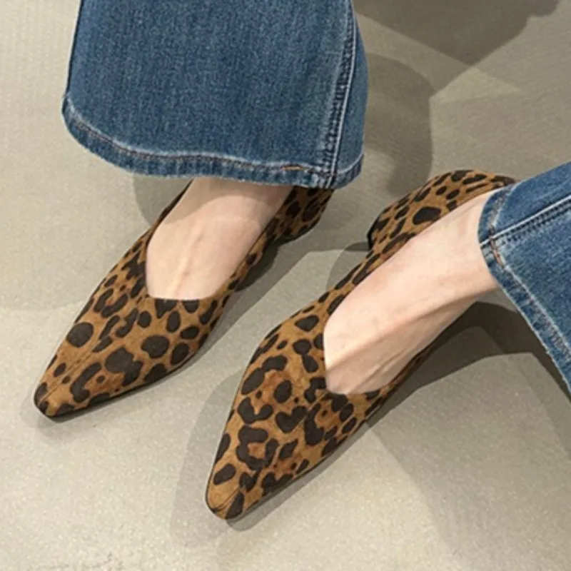 

Pointed Toe Women Mid Heels Shoes Fashion Shallow Winter New Shoes 2025 Elegant Classical Pumps Designer Suede Zapatos De Mujer