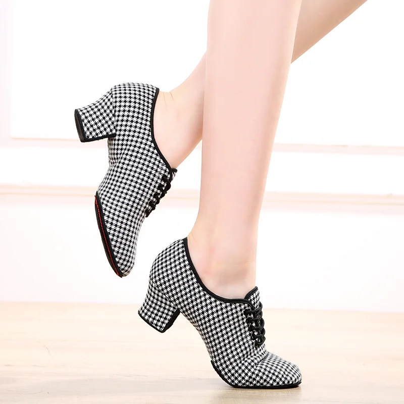 Latin Dance Shoes Women Soft Social Ballroom Dancing Shoes Square Modern Ventilation Dance Shoes Sneakers Black White