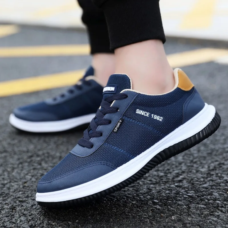 

Athletic Running Shoes Men's Shock Absorbing Sneakers with Air Flow Technology Comfortable Sports Footwear