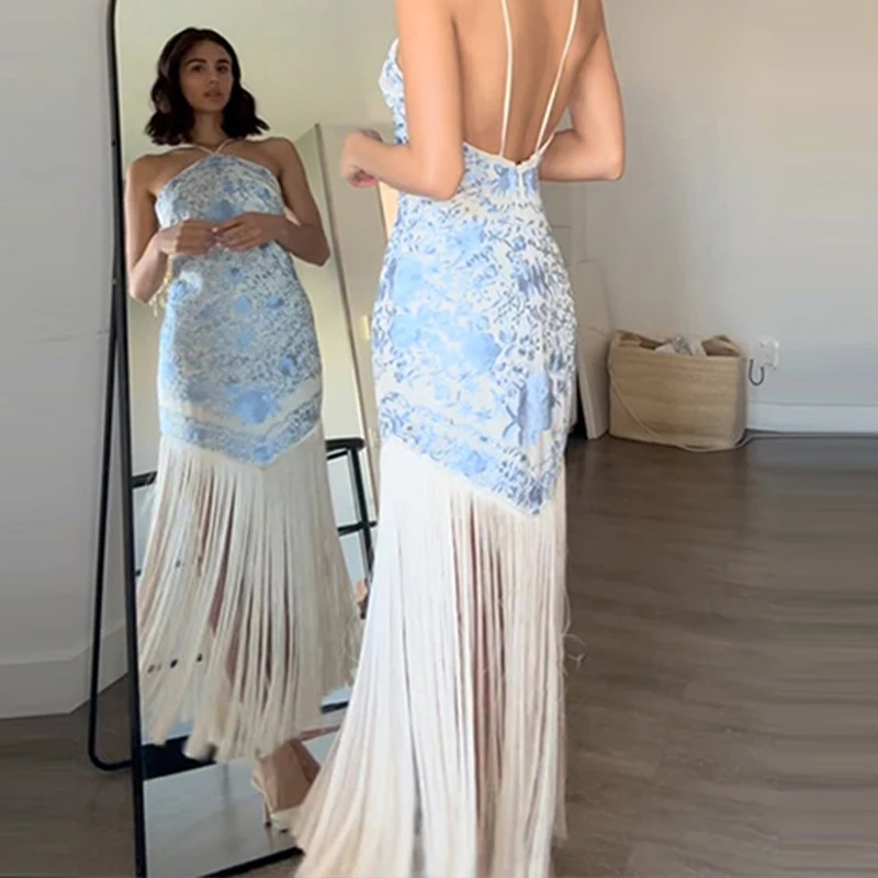 Letnia Nowa Sukienka Wieczorowa Bez Rękawów z Odkrytymi Ramionami Elegancka Satynowa Sukienka typu Halter z Blokami Kolorów Seksowna Sukienka z Dużym Odkrytym Tyłem i Frędzlami na Dole