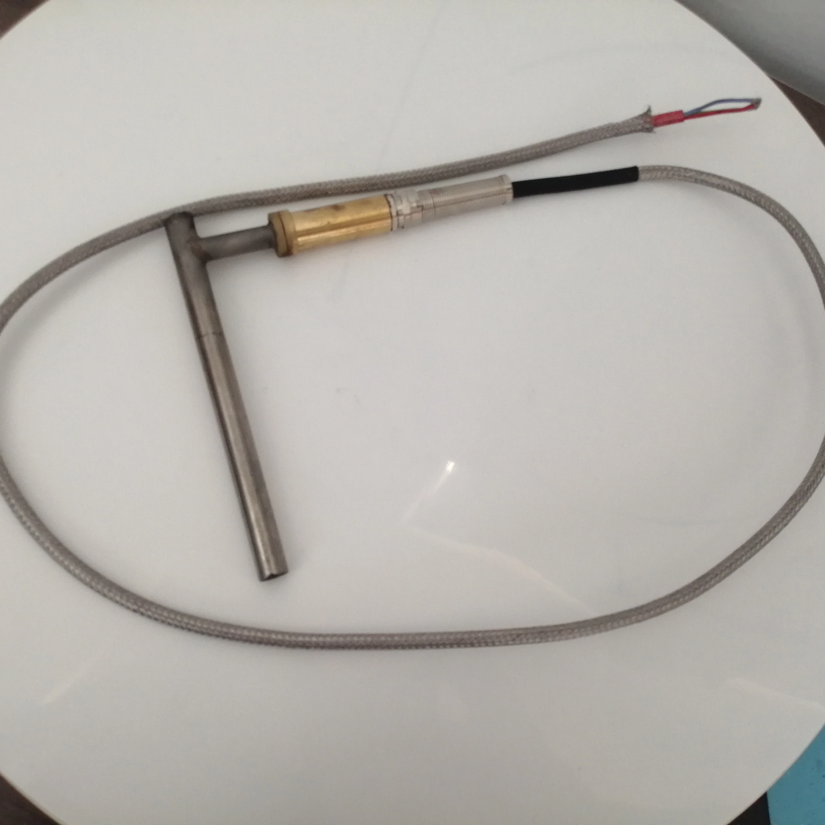 

Construction machinery parts heating rod.