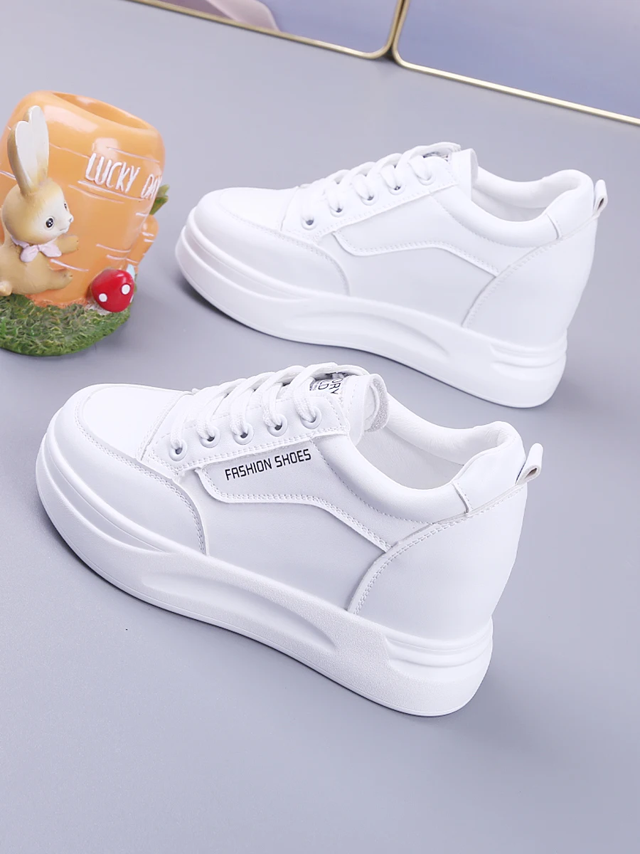 Increas Height Women's Shoes Platform Female Footwear Modis All-Match Casual Sneaker Autumn Clogs Small Dress 2024 Winter New